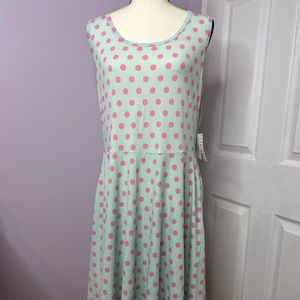NWT Lularoe Nicki dress 👗 mint with pink polka dots